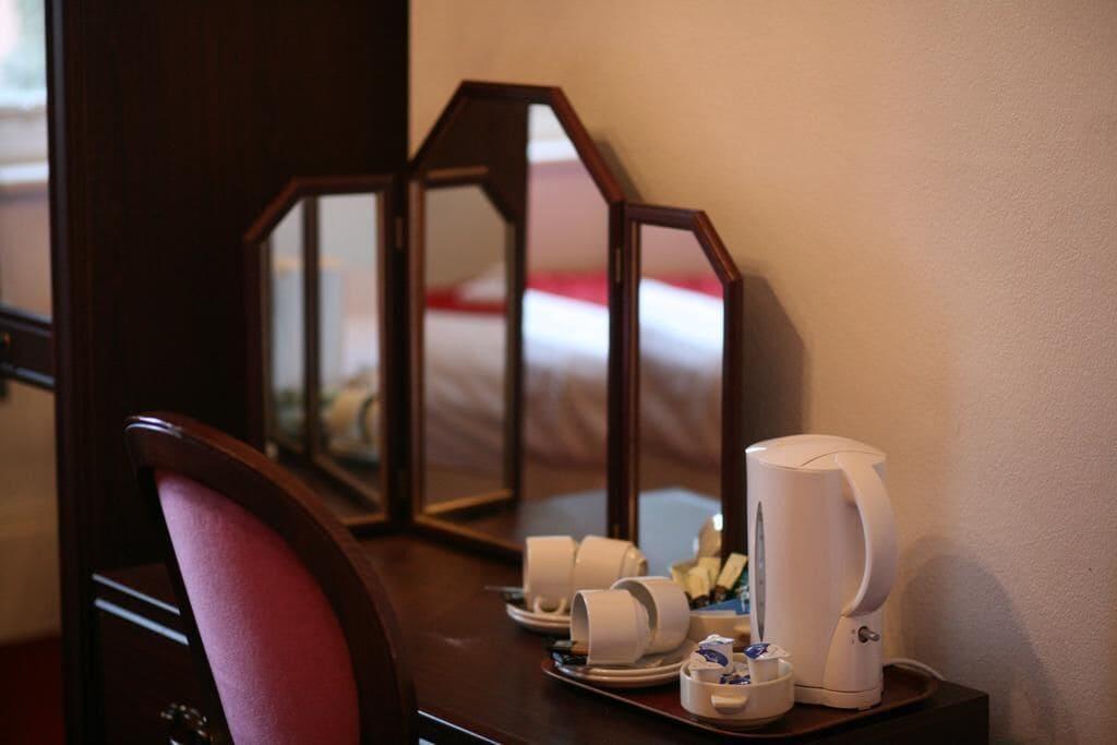 Highlands Hotel And Bar Hastings Extérieur photo