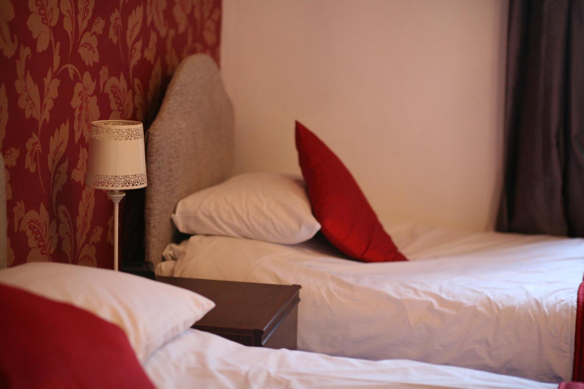 Highlands Hotel And Bar Hastings Chambre photo